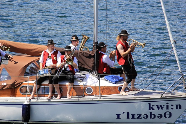 先的硬地选 先的硬地选